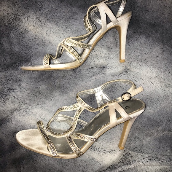 Sonoma Prom Shoes - Picture 1 of 3